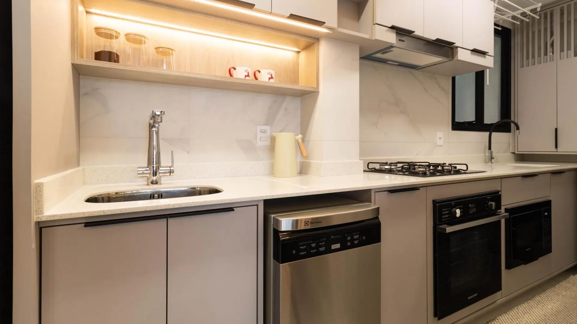 Apartament Ape Moderno Perto Do Mar, Novo Campeche Ap2043 Florianópolis